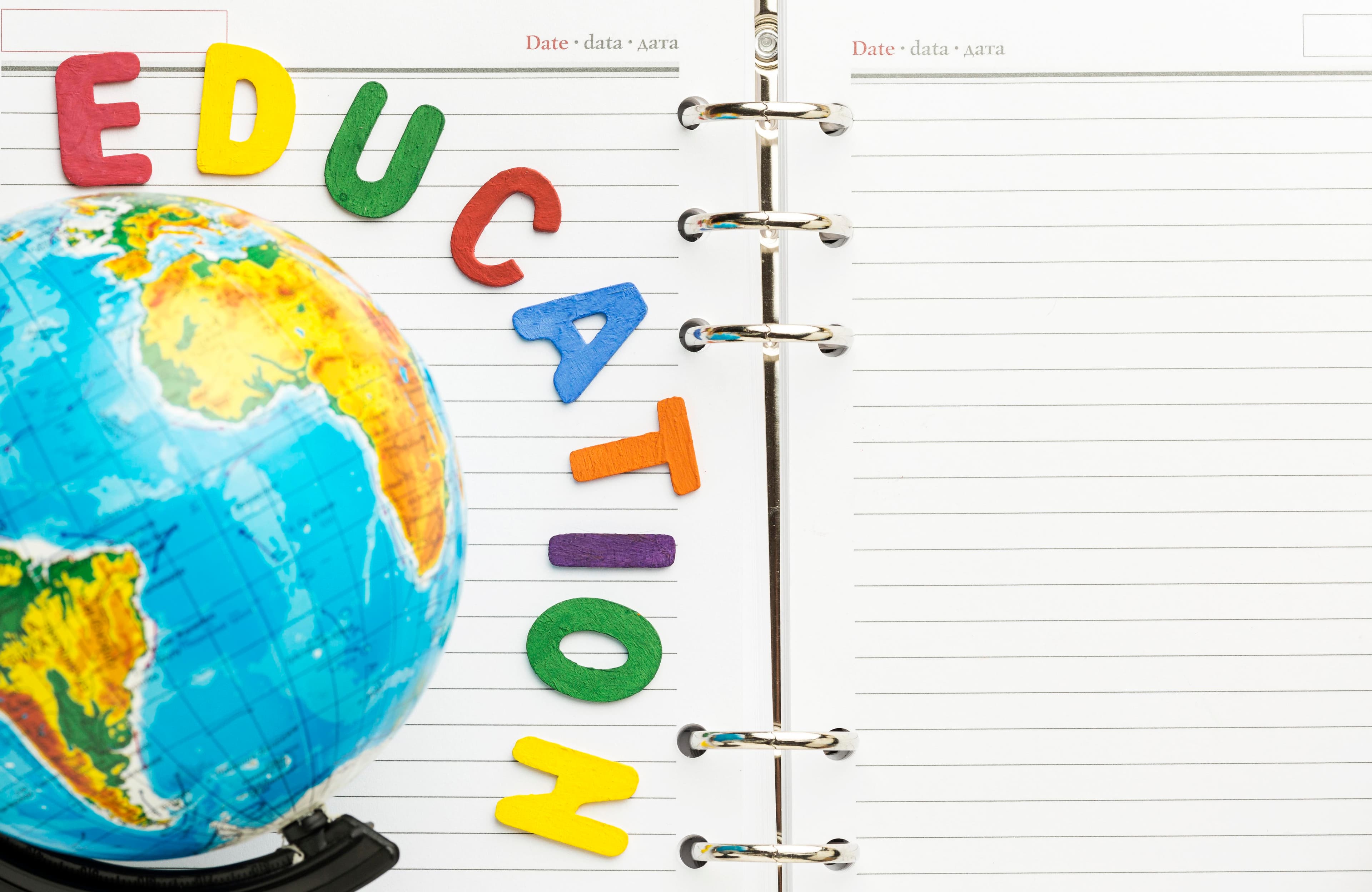 THE IMPORTANCE OF LEARNING ENGLISH IN TODAY'S WORLD
